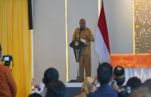 Gubernur Fakhiri Minta Warga Setop Bakar Lahan
